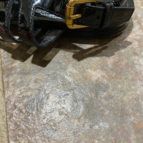 LV Revival Sandal 37 - Picture 7 of 8